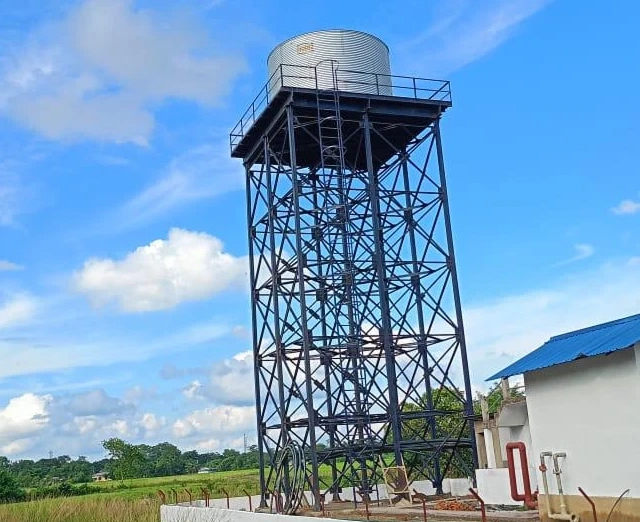 Commercial Tank Features
